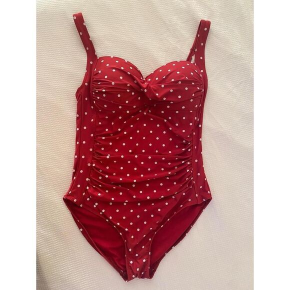 NIPTUCK 10 Joanne Red Polka Dot One-Piece Swimsuit Retro Pin Up slimming - Picture 3 of 9